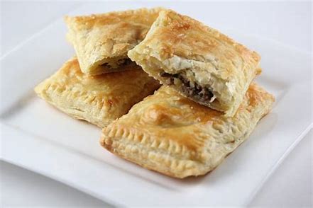 Beef Stroganoff, Onion, And Cheese Puff Pasty Parcels X2