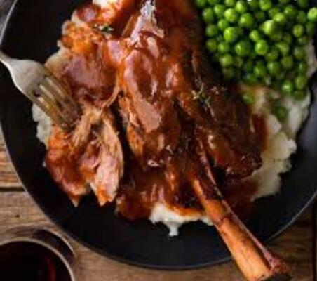 Shanks In Red Wine And Garlic 2x